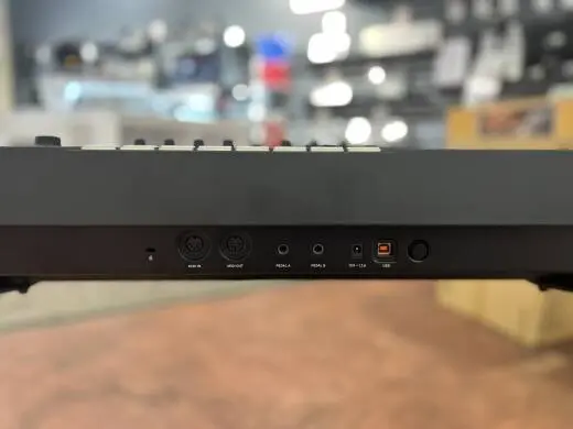 Native Instruments - KONTROL S88 MK2 2