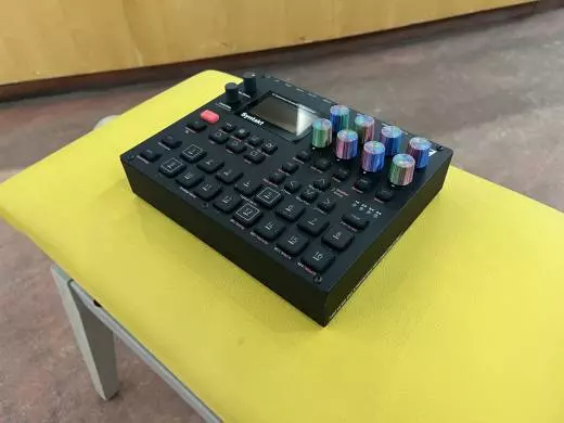 Elektron - SYNTAKT 2