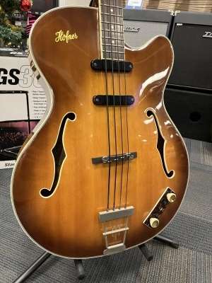 HOFNER PRESIDENT BASS 2