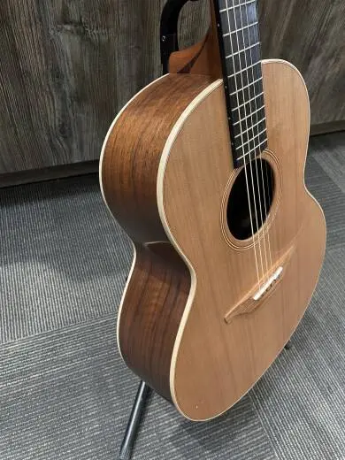 Lowden - F-23 Red Cedar/Walnut Concert Size Acoustic 2