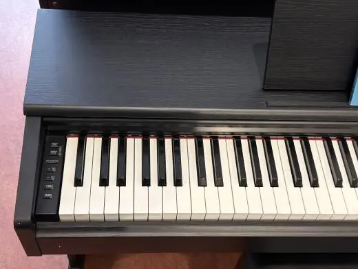 Yamaha - YDP144 B 2