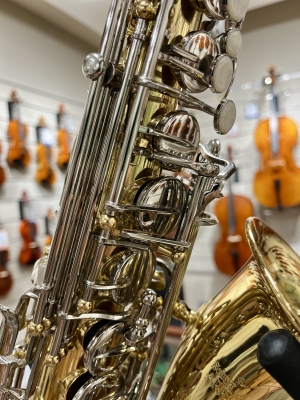 Selmer - AS600 Alto Saxophone 6