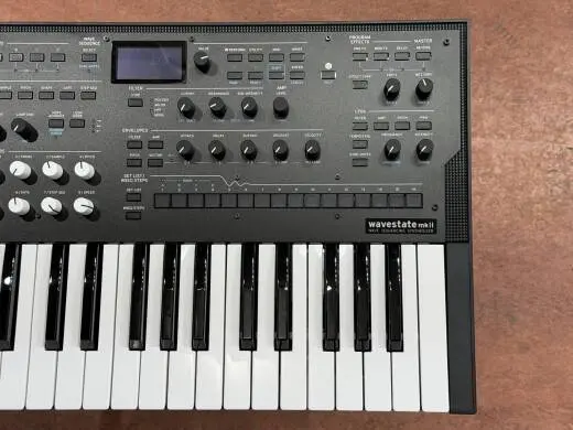 Korg - WAVESTATE MK2 2
