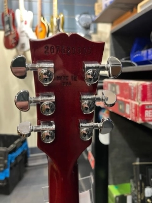 GIBSON LP STUDIO WINE RED W/SOFT 4