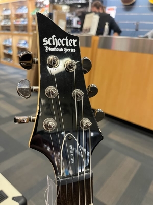 Store Special Product - SCHECTER OMEN-6 BLK LEFT HANDED