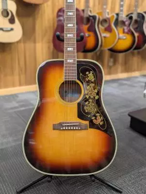 USA Frontier Acoustic Guitar - Frontier Burst 2