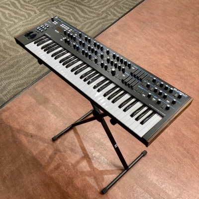 Novation Summit - Polyphonic Synthesiser 3