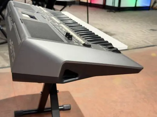 Yamaha - PSRS670 2