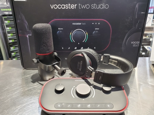 Focusrite Vocaster Two Studio