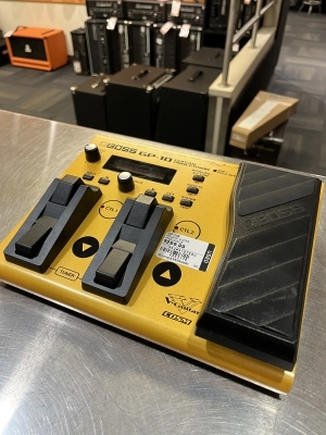 ROLAND GUITAR PROCESSOR