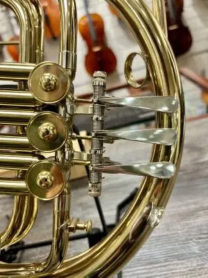 Amati - AHR321 - Single French Horn 2