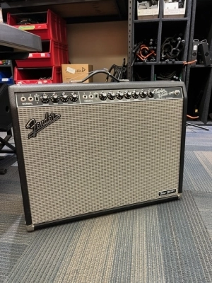 Fender Twin Reverb Tone Master 200W 2x12 Amp