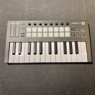 Gear Hunter | Novation - LAUNCHKEY MINI3