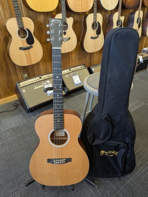 Martin Guitars - 000JR-10 7
