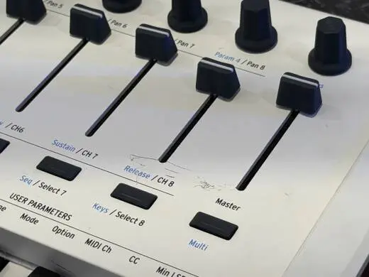 Arturia - KEYLABMKII61 WH 2