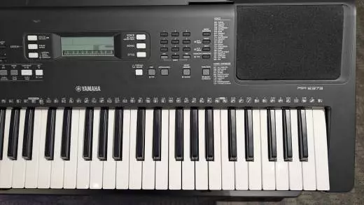 Yamaha - PSRE373 2