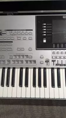 YAMAHA - TYROS 5 61 KEY ARRANGER/WORKSTATION 2