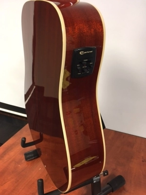 EPIPHONE HUMMINGBIRD STUDIO 2