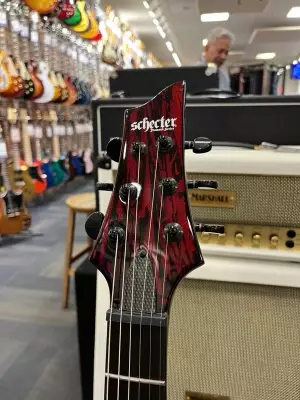 Schecter C-1 Silver Mountain Blood Moon 3