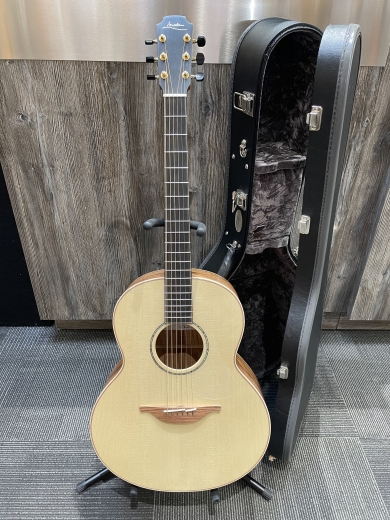 Lowden - F-35 Koa/Lutz Spruce