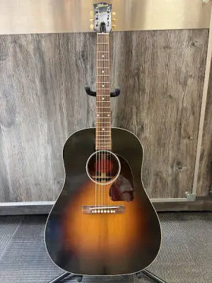 Gibson - 1942 BANNER J-45 - VINTAGE SUNBURST