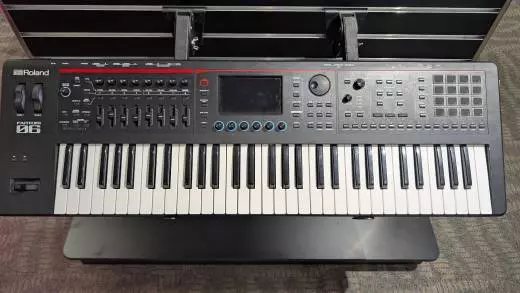 Roland - FANTOM-06