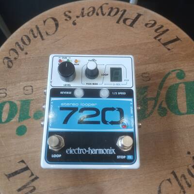 electro-harmonix 720 ステレオルーパー Electro-Harmonix 720 Stereo Looper | Long & McQuade