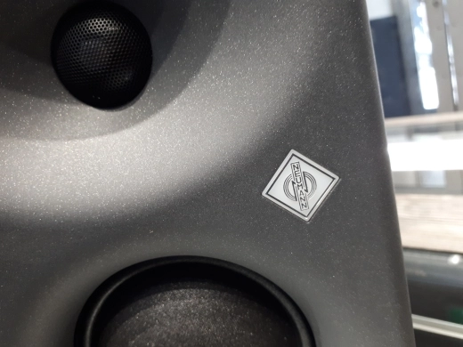 Neumann KH 310 - Three Way Nearfield Monitor 2