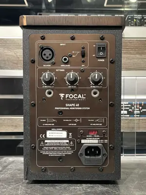 Focal Professional - SHAPE 40 2