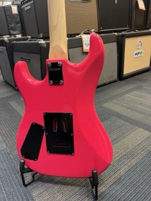 Kramer Baretta Special Ruby Red 5