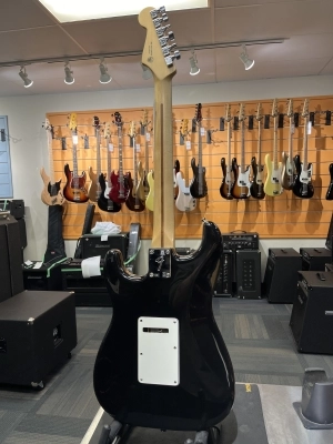 FENDER PLAYER STRAT PF BLK 2