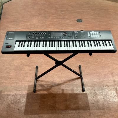 Gear Hunter | Roland FA-07