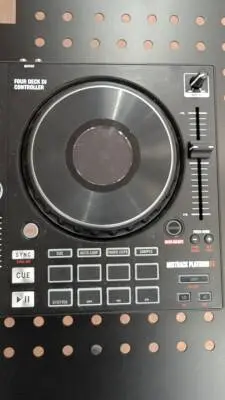 Numark - MIXTRACKPLTNMFX 2