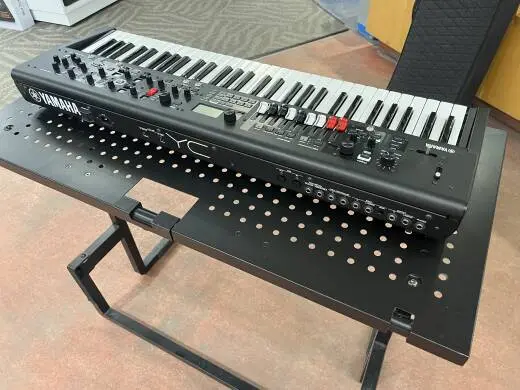 Yamaha - YC61 2