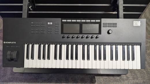 Native Instruments Komplete Kontrol S49 49-Key Controller - Vapor