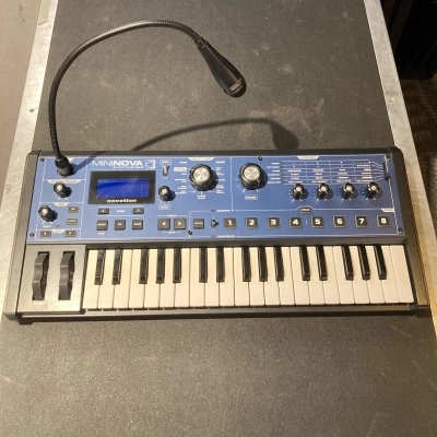 Novation Mininova