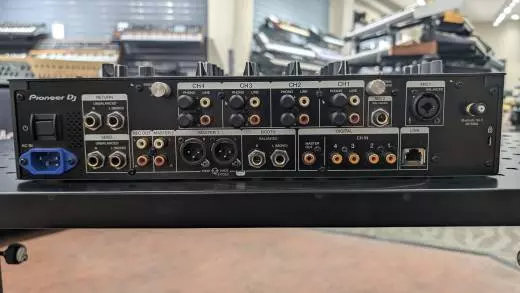 Pioneer DJ - DJM-A9 2