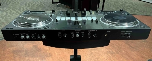 Store Special Product - Pioneer DJ DDJ-REV7