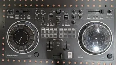 Pioneer DJ - DDJ-REV1