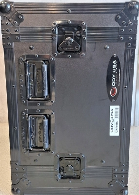 ODYSSEY 8U ATA AMP RACK CASE 2