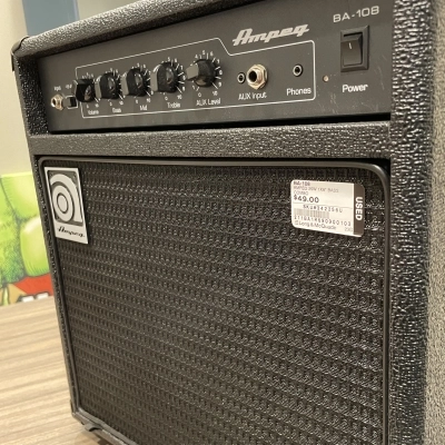 Ampeg - BA-108 3