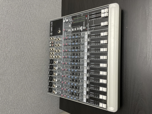 Gear Hunter | Mackie - 1402-VLZ3