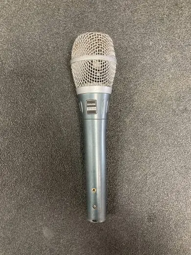 Beta 87A  Condenser Microphone 2
