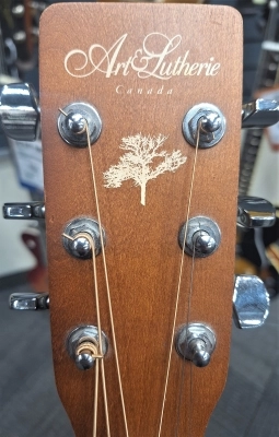 ART & LUTHERIE WILD CHERRY 3