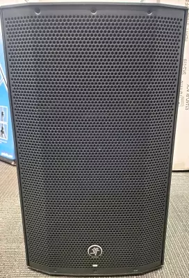 Mackie - THUMP 12BST - 12 INCH ADVANCED POWERED SPEAKER W/BLUETOOTH