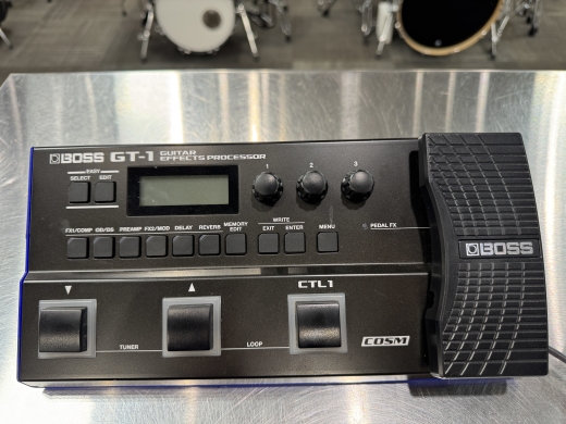 BOSS GT-1 Guitar Effects Processor | Long & McQuade BOSS GT-1 Guitar Effects Processor | Long & McQuade