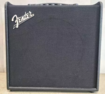 FENDER MUSTANG LT50