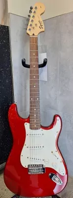 Squier Affinity Series Stratocaster in Red