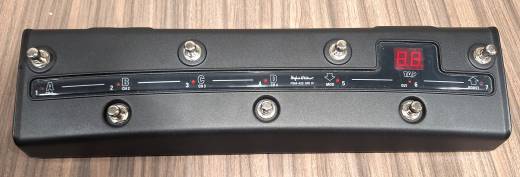 Hughes & Kettner FSM-432 MK IV Footswitch | Long & McQuade