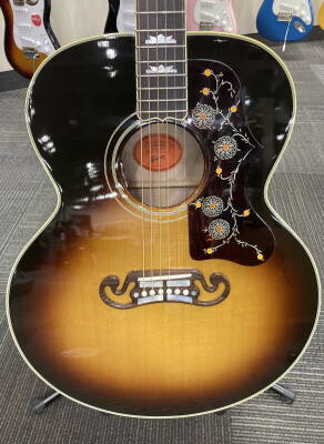 Store Special Product - Gibson SJ-200 Original